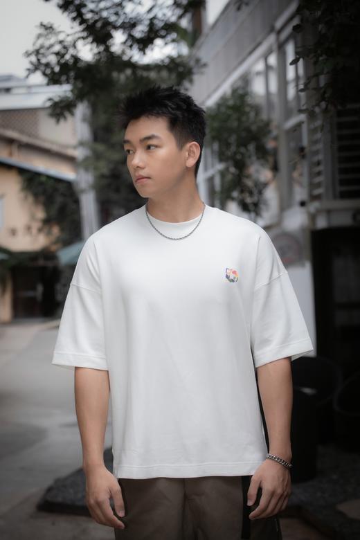 E430812244彩色图标短袖T恤 商品图0