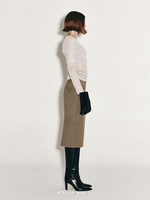 【低吟月光】抽褶一字肩设计弹力上衣 商品图3