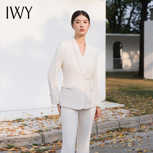 IWY/长款白色职业西装套裤秋冬季国风高端时尚通勤干练西服两件套C14267+P34267 商品图1