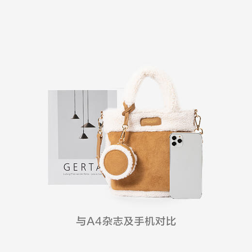 森马包包手提包女2023新款时尚毛绒拼接秋冬氛围感女包单肩斜挎包 商品图3