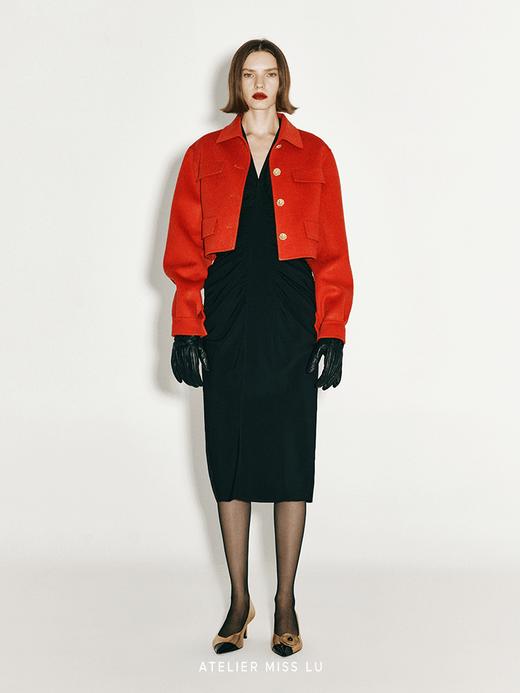 【火烧云端】复古镂空花扣绵羊毛双面呢短外套 商品图0