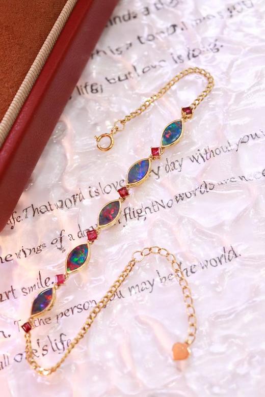 2.5ct 欧泊手链 商品图1