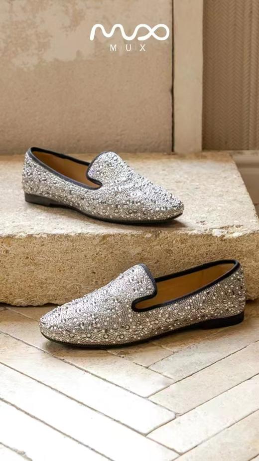 MUX2024秋季时尚闪钻百搭乐福鞋 商品图0