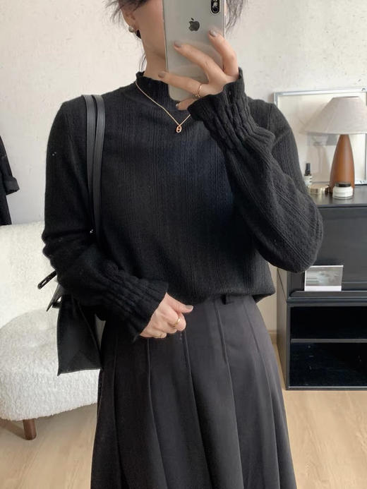 蕾丝钩花打底衫 商品图3