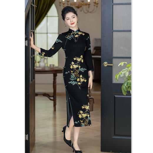 SKY 281926复古中国风长款七分袖弹力旗袍 商品图1