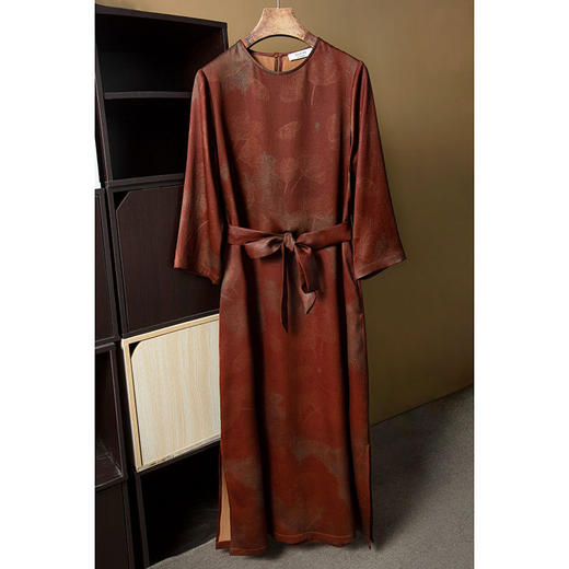 丁摩 真丝珍珠缎红云纱鎏金连衣裙腰封腰带桑蚕丝圆领八分袖中长裙秋 YSDL087 商品图0