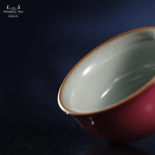 问鼎汝瓷鼎峰系列辛丑胭脂红鸡缸杯（缺货） 商品图2