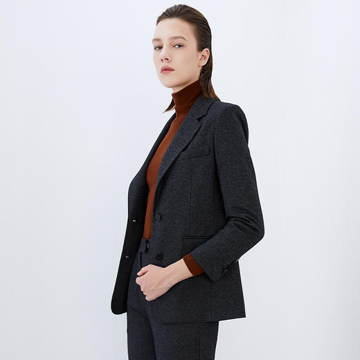 EITIE爱特爱冬季新款简约通勤西装外套女7603304 商品图4