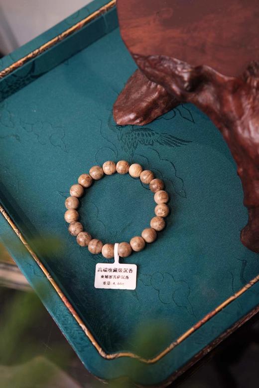 中式美学沉香手串———收藏级野生沉香佳品！品质优良产量xi缺，花花团甄选篙货品质！！淡淡木香掺杂丝丝花香，拥有比香水还要好闻的天ran味道，醇香浓厚，令人陶醉～ 商品图2