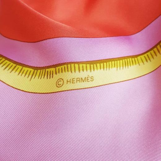 【95新】HERMES 爱马仕女士红黄拼色老虎印花丝巾H671632S 241218TH02 商品图5