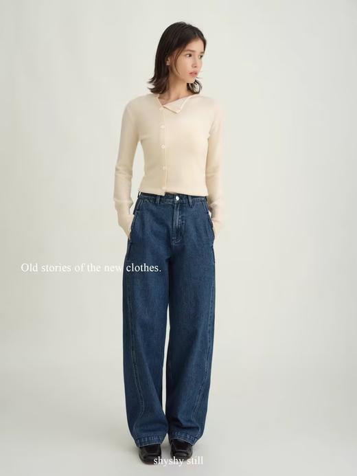 shyshystill/shy202401008/斜门襟设计羊毛一字领套头修身毛衣 商品图1