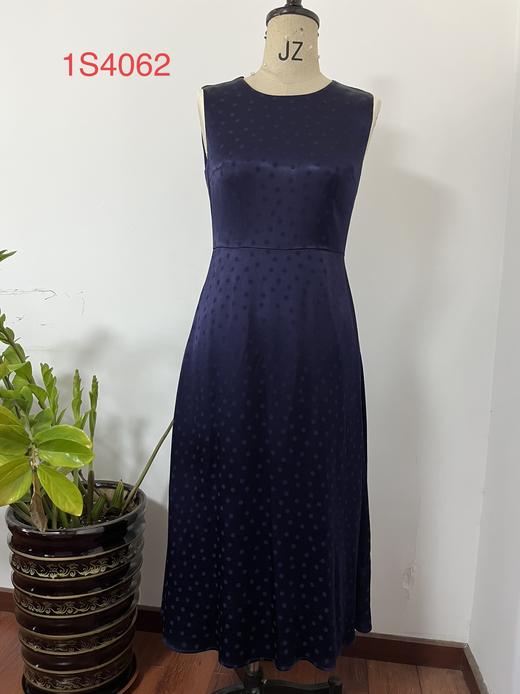 黛蓝色连衣裙1S4062 商品图0