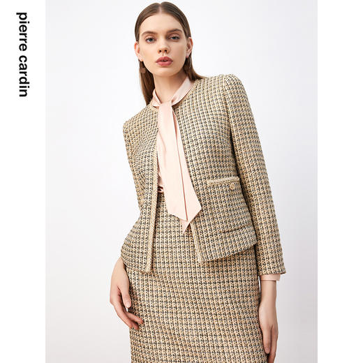 皮尔卡丹女装西装秋季新款浅米色日常小香风西服外套P3353U3957M1
 商品图4