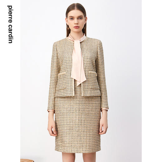 皮尔卡丹女装西装秋季新款浅米色日常小香风西服外套P3353U3957M1
 商品图0