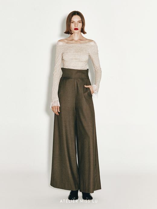 【晴空积云】蕾丝拼接设计一字肩抽褶弹力上衣 商品图0