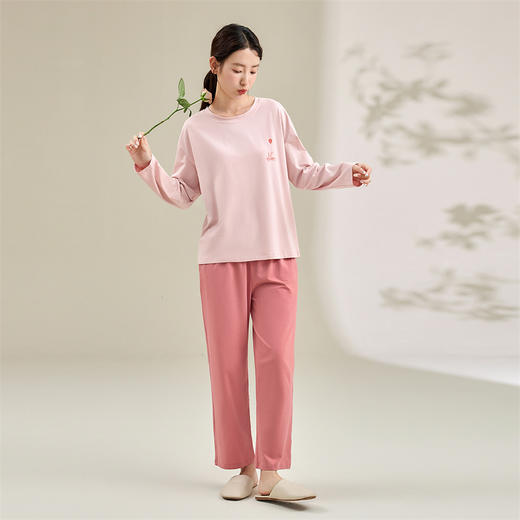 康妮雅女式长袖长裤套头套装 商品图0