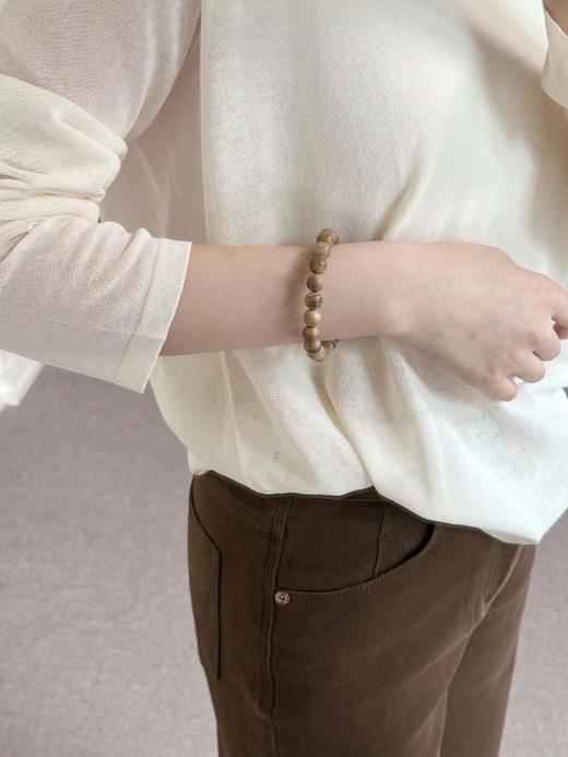 中式美学沉香手串———收藏级野生沉香佳品！品质优良产量xi缺，花花团甄选篙货品质！！淡淡木香掺杂丝丝花香，拥有比香水还要好闻的天ran味道，醇香浓厚，令人陶醉～ 商品图10