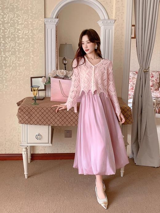 张心子【香榭氛围】温柔风甜美镂空针织开衫女初秋新款洋气小衫仙 U2408059 商品图12