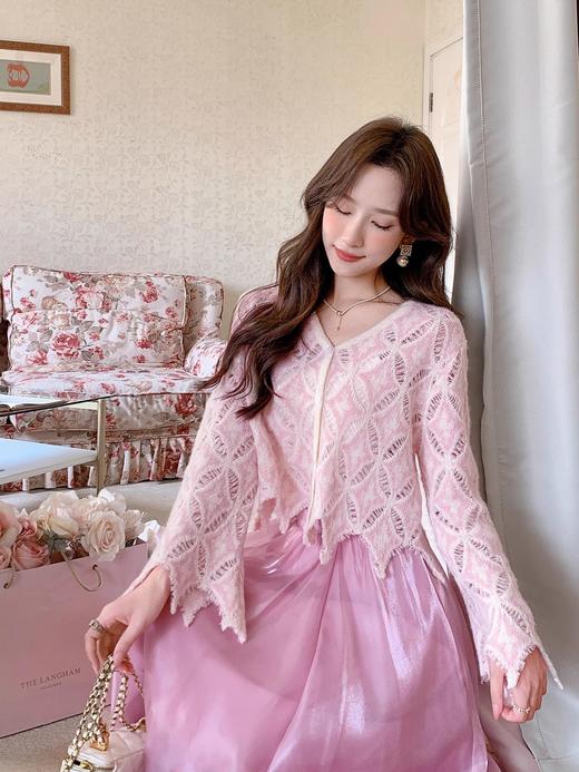 张心子【香榭氛围】温柔风甜美镂空针织开衫女初秋新款洋气小衫仙 U2408059 商品图5