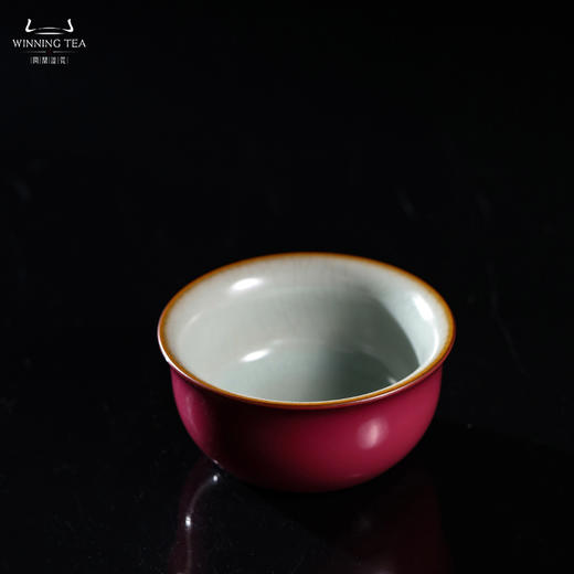 问鼎汝瓷鼎峰系列辛丑胭脂红鸡缸杯（缺货） 商品图1