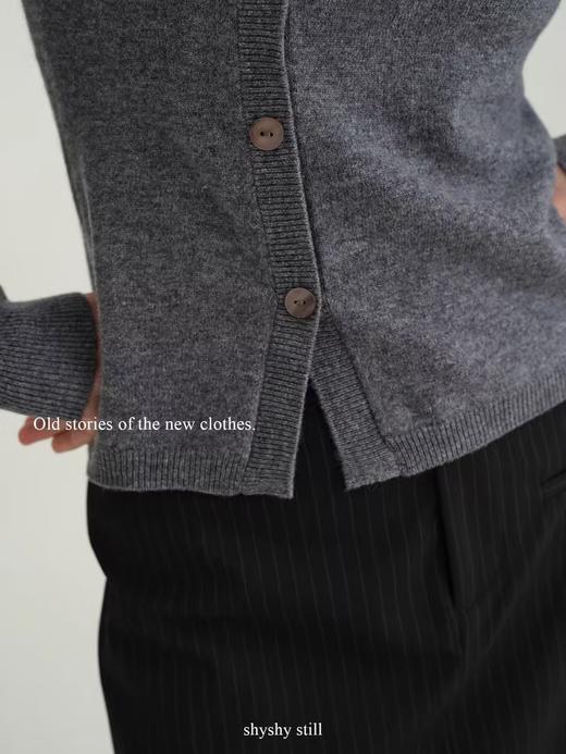 shyshystill/shy202401008/斜门襟设计羊毛一字领套头修身毛衣 商品图4