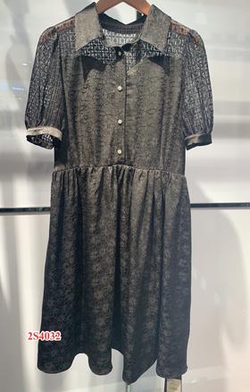 漆黑色连衣裙2S4032