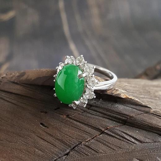 【天然正品】A货满绿糯冰种蛋面收藏级翡翠戒指 戒圈18号可改 现售价：38800！031016KC07 商品图5