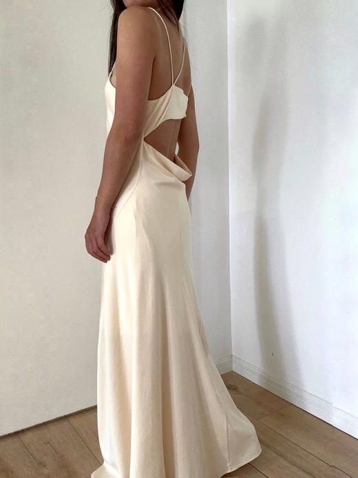 VC｜SS24077 Esha cut out dress [ 露背连衣裙  咖 / 黄 ] 商品图0
