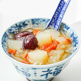 银耳雪梨糖水