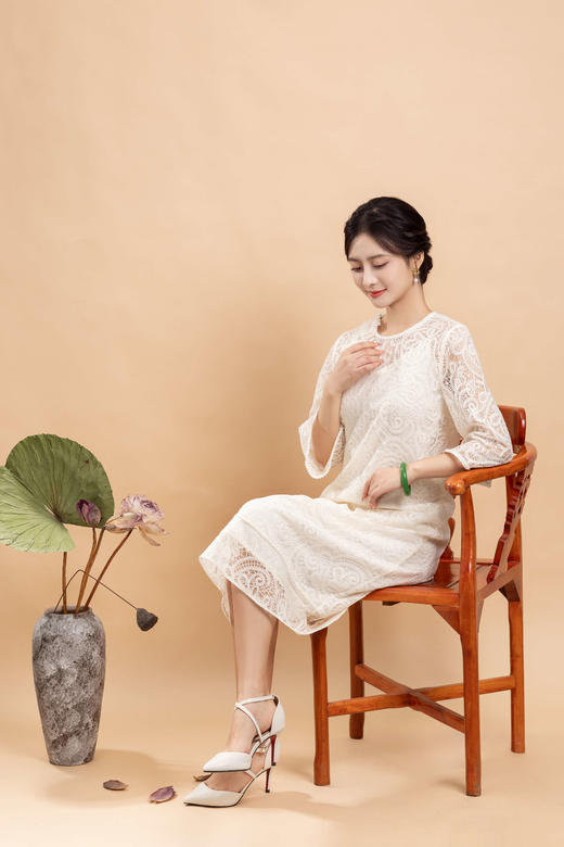 荷言GL 白玫瑰 新中式白色连衣裙蕾丝两件套贝珠扣玫瑰领花优雅 商品图2