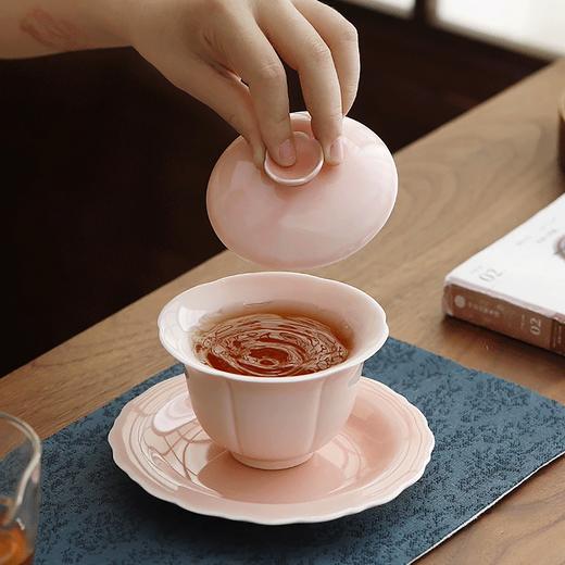 沁茶悦旅羊脂玉瓷樱花三才盖碗礼盒装 商品图5