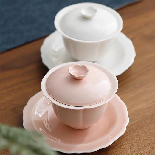 沁茶悦旅羊脂玉瓷樱花三才盖碗礼盒装 商品图0