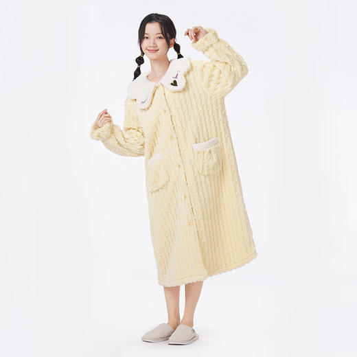 都市丽人睡衣生活家居单件袍家居服长毛绒提花厚女士法兰绒单件袍LHT7B1 商品图1