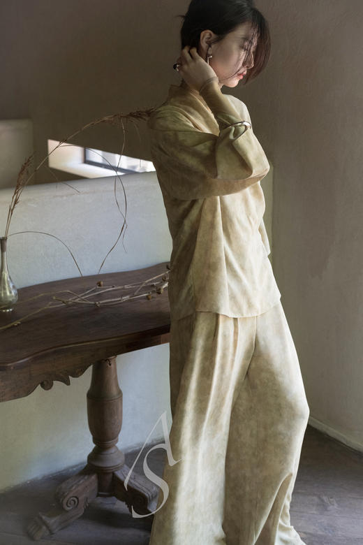 Cortana  花卉晕染ADA系扣真丝上衣 商品图4