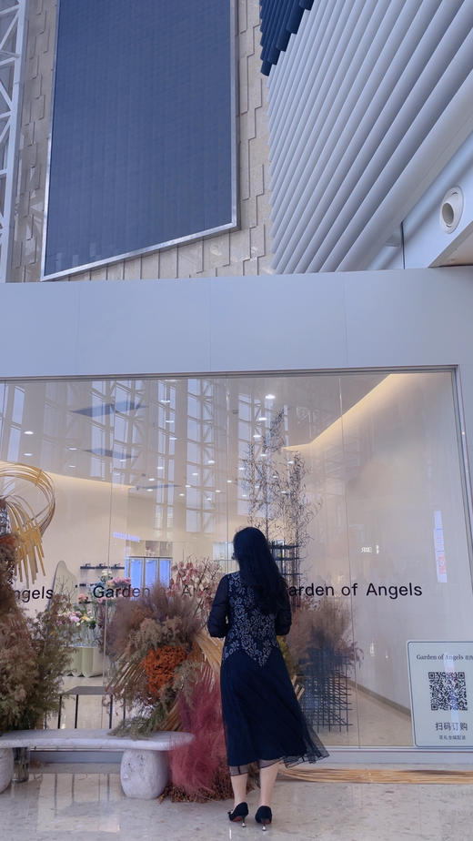 漆黑色连衣裙LZ3S01 商品图3