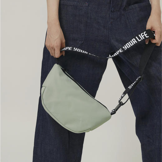 【趁早文创】趁早小硬壳骑行包多功能防泼溅斜挎单肩包出街通勤休闲小包 商品图4