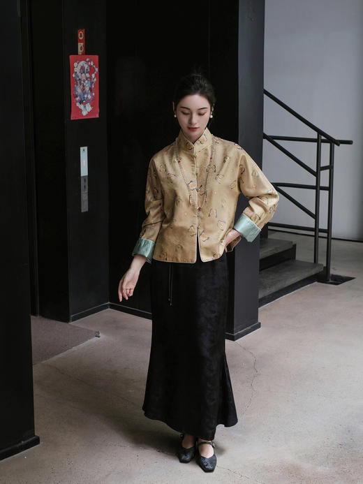 盛唐牡丹 |葵扇黄蝴蝶纹真丝外套 商品图0