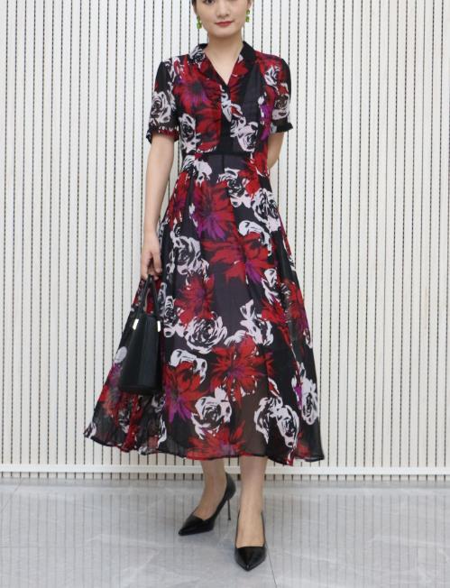 朱孔阳色连衣裙LZ3S27 商品图0