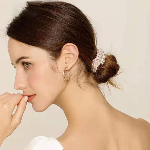 【毛晓彤同款】W网16美金！两个装哦~！超美精致温柔风珍珠发圈 商品图2