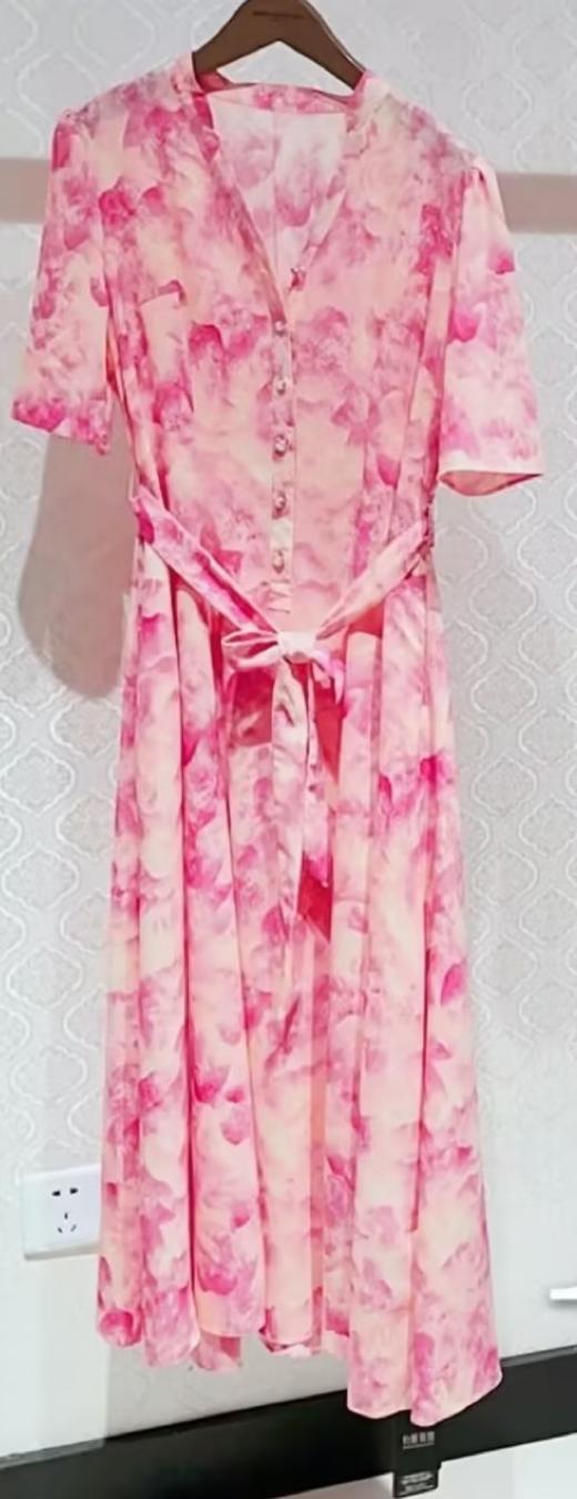 HJ1S66_水红色_V领连衣裙_夏季_设计感开襟短袖晕染花卉印花收腰系带显瘦_高级女装_BERNIEELEN 伯妮斯茵 商品图0