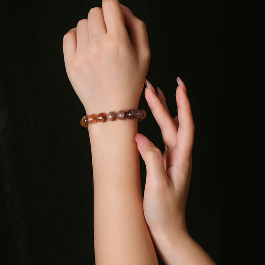 灵机生活馆7A+加拿大老矿料芬达极光手链 轻奢水晶手串 商品图3