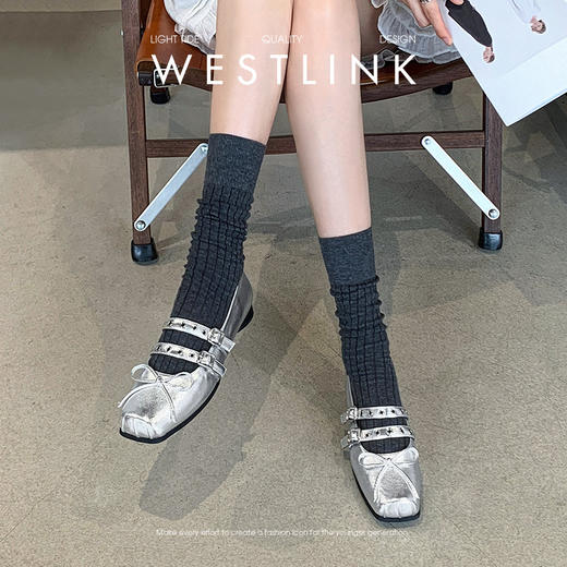 西遇铆钉芭蕾鞋女新款早春蝴蝶结猪鼻子方头单鞋低跟玛丽珍鞋V1256865/D2747273 商品图3