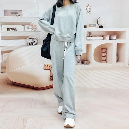 馥迦恣意休闲V领卫衣套装 商品图3
