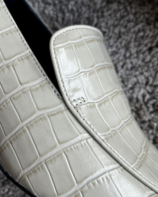 现货 THS 8.31-限时 TOT家 女士 鳄鱼纹 粗跟石头纹乐福鞋 2色 BZ1199 商品图8