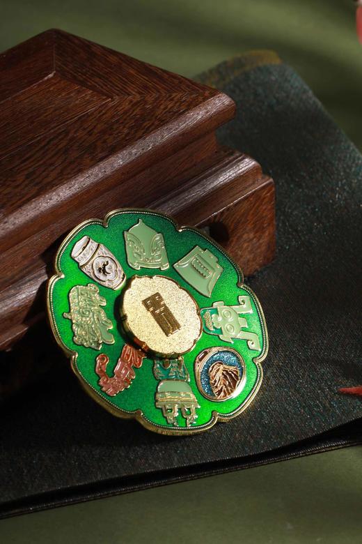 江博文物旋转夜光冰箱贴 商品图1