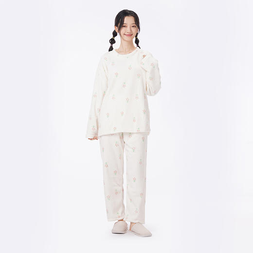 都市丽人睡衣超值精选长袖家居服法兰绒抽条厚女士法兰绒套装LHT2J8 商品图1
