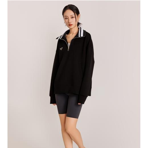 女款空气层复古螺纹领慵懒松驰感休闲贴标卫衣 881037 商品图7