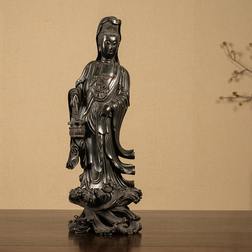 清 紫檀木雕提篮观音 商品图0