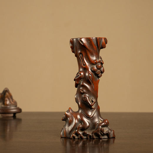 清 黄杨木雕松树纹花插 商品图4