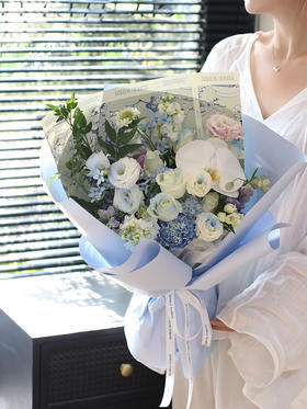 九月花礼-青花瓷